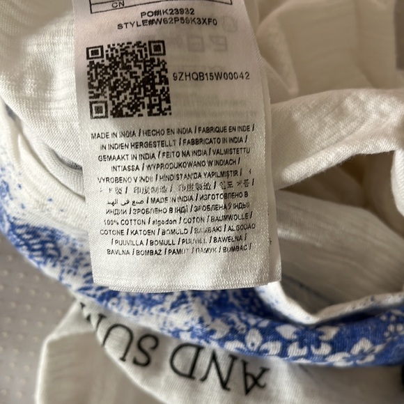 Guess inspirational quote open back tee shirt, XS - Picture 8 of 8